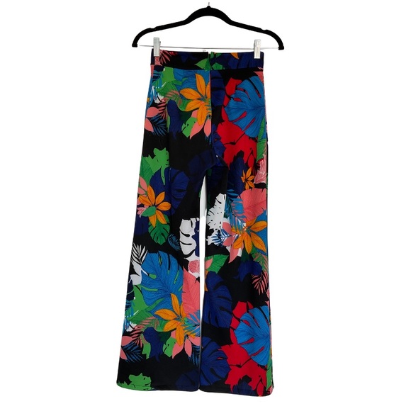 Cropped Flared Pants - Picture 3 of 12